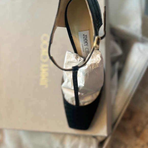Jimmy Choo navy heels NEW - Picture 6 of 12